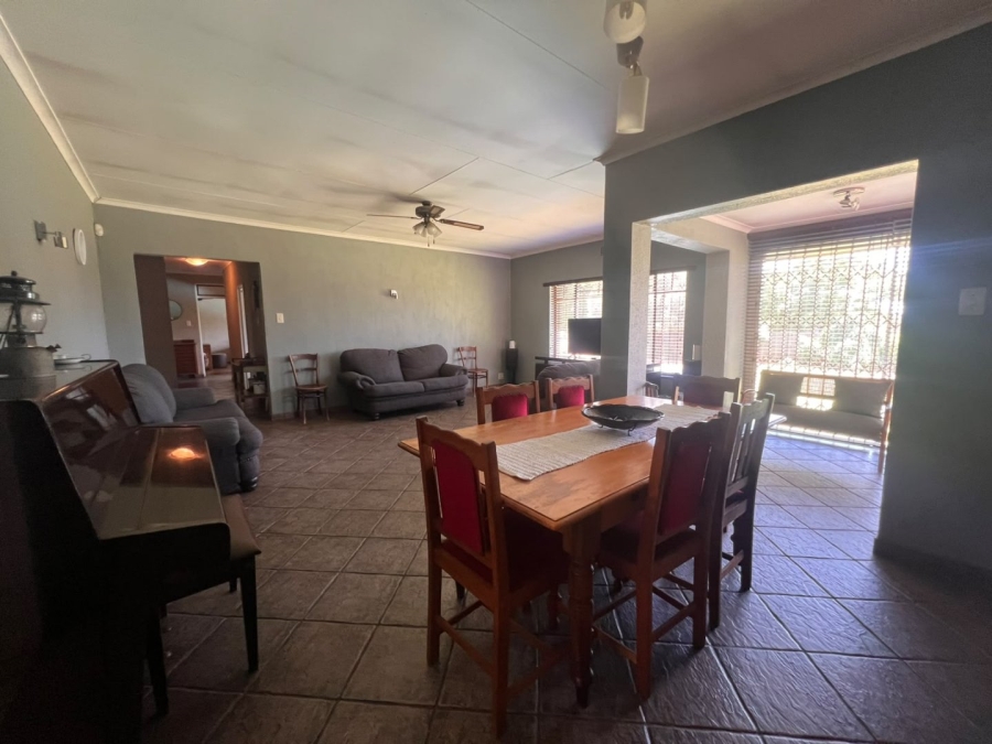 3 Bedroom Property for Sale in Roodia Free State
